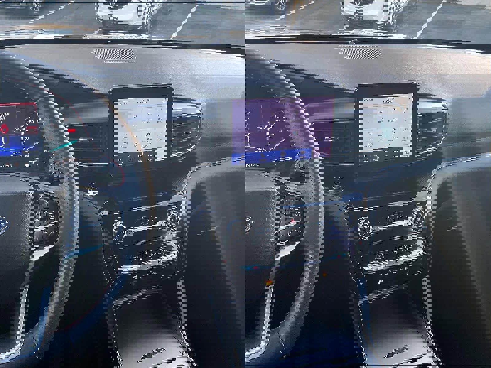 Used 2023 Ford Explorer ST-Line w/ Class IV Trailer Tow Package image 9