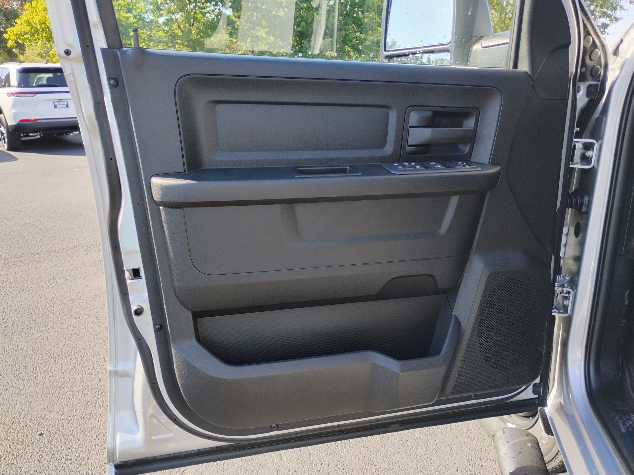New 2027 RAM 2500 Tradesman AWD/4WD image 19