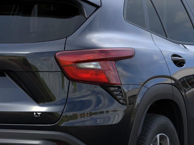 New 2026 Chevrolet Trax LT w/ Driver Confidence Package FWD image 11