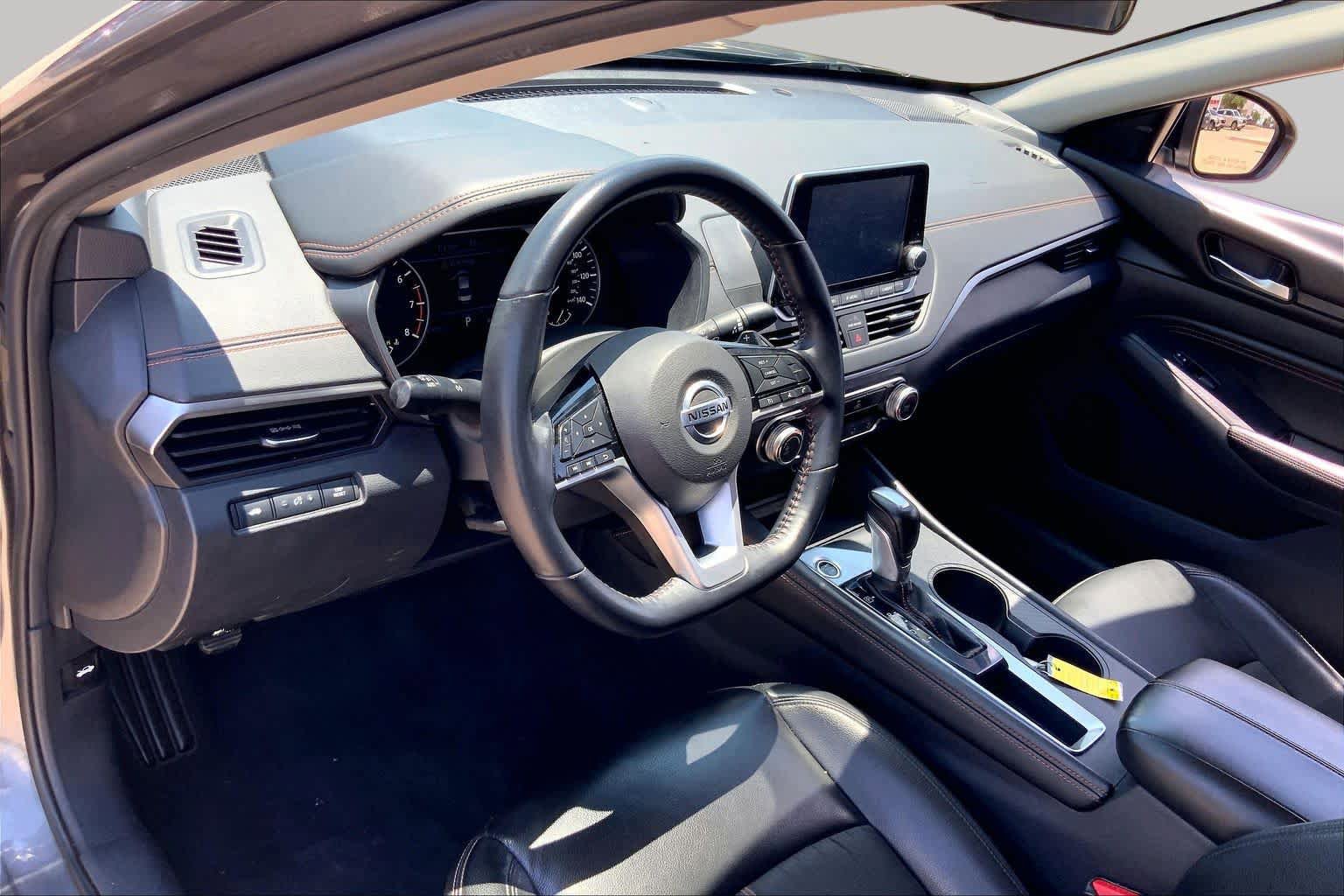 Used 2021 Nissan Altima 2.5 SR FWD image 18
