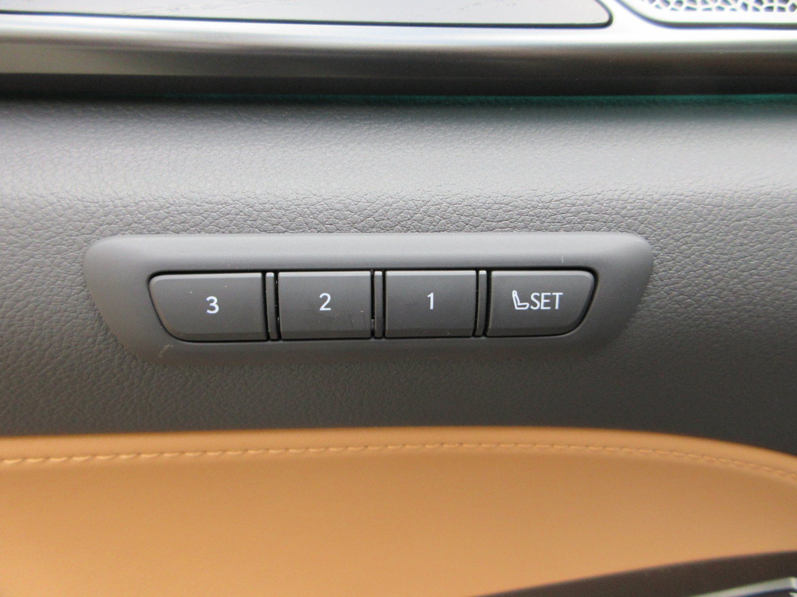 Used 2026 Lexus NX 450h+ AWD w/ Luxury Package image 29