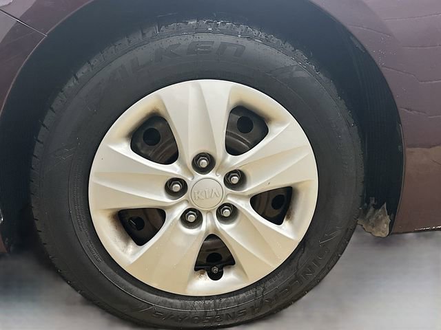 Used 2018 Kia Forte LX image 27