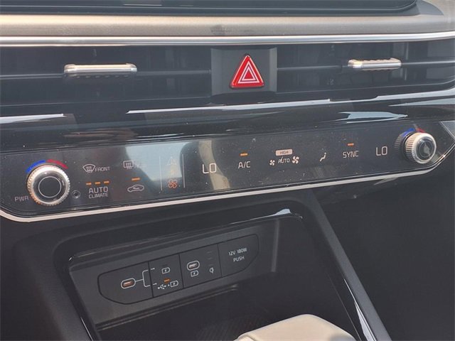 New 2025 Kia K5 GT-Line w/ GT-Line Premium Package image 9