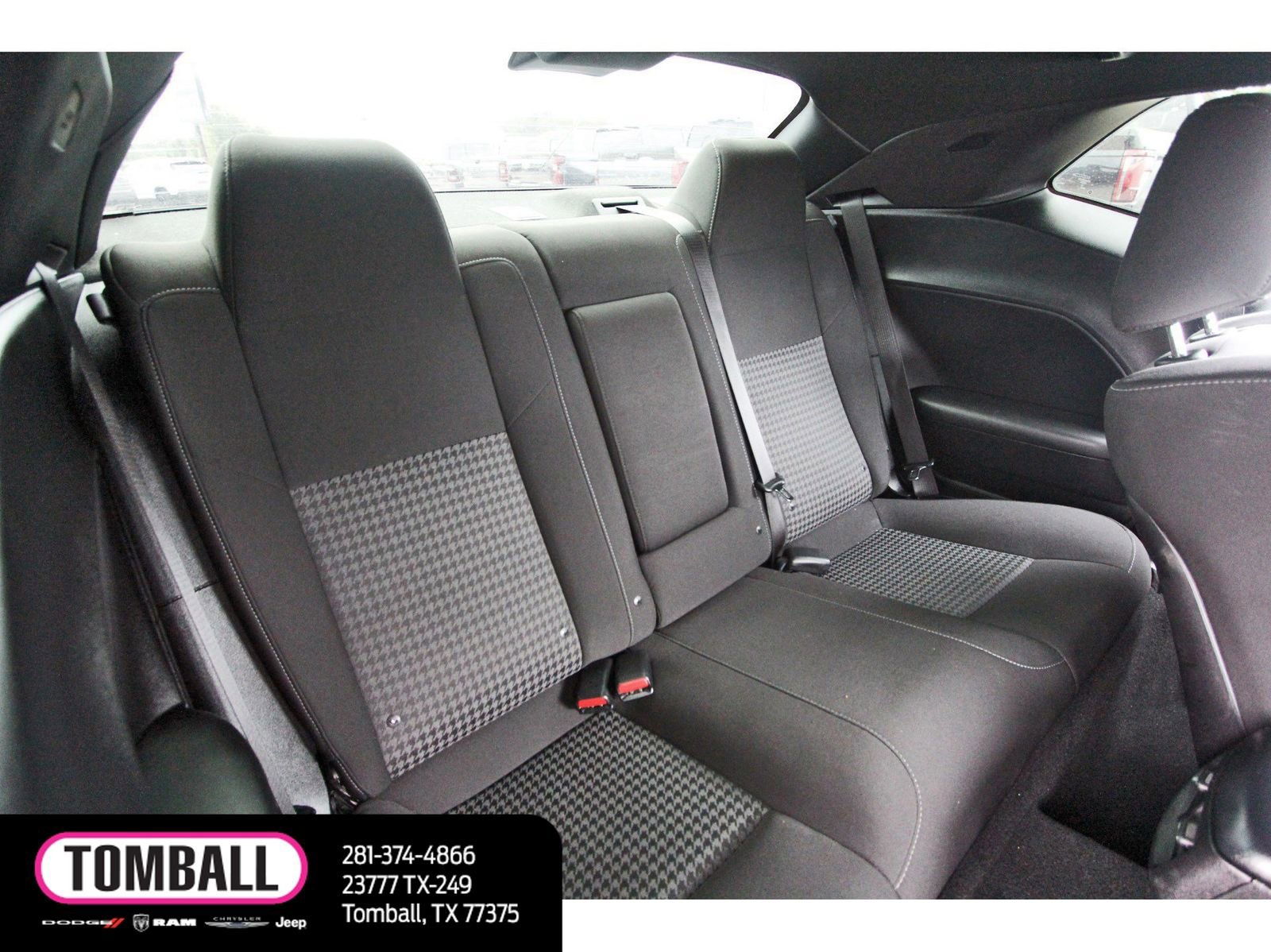 Used 2021 Dodge Challenger GT w/ Blacktop Package image 9