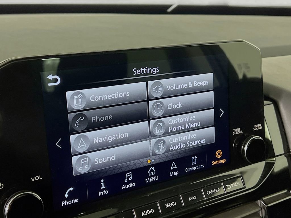 Used 2023 Nissan Pathfinder Platinum image 14