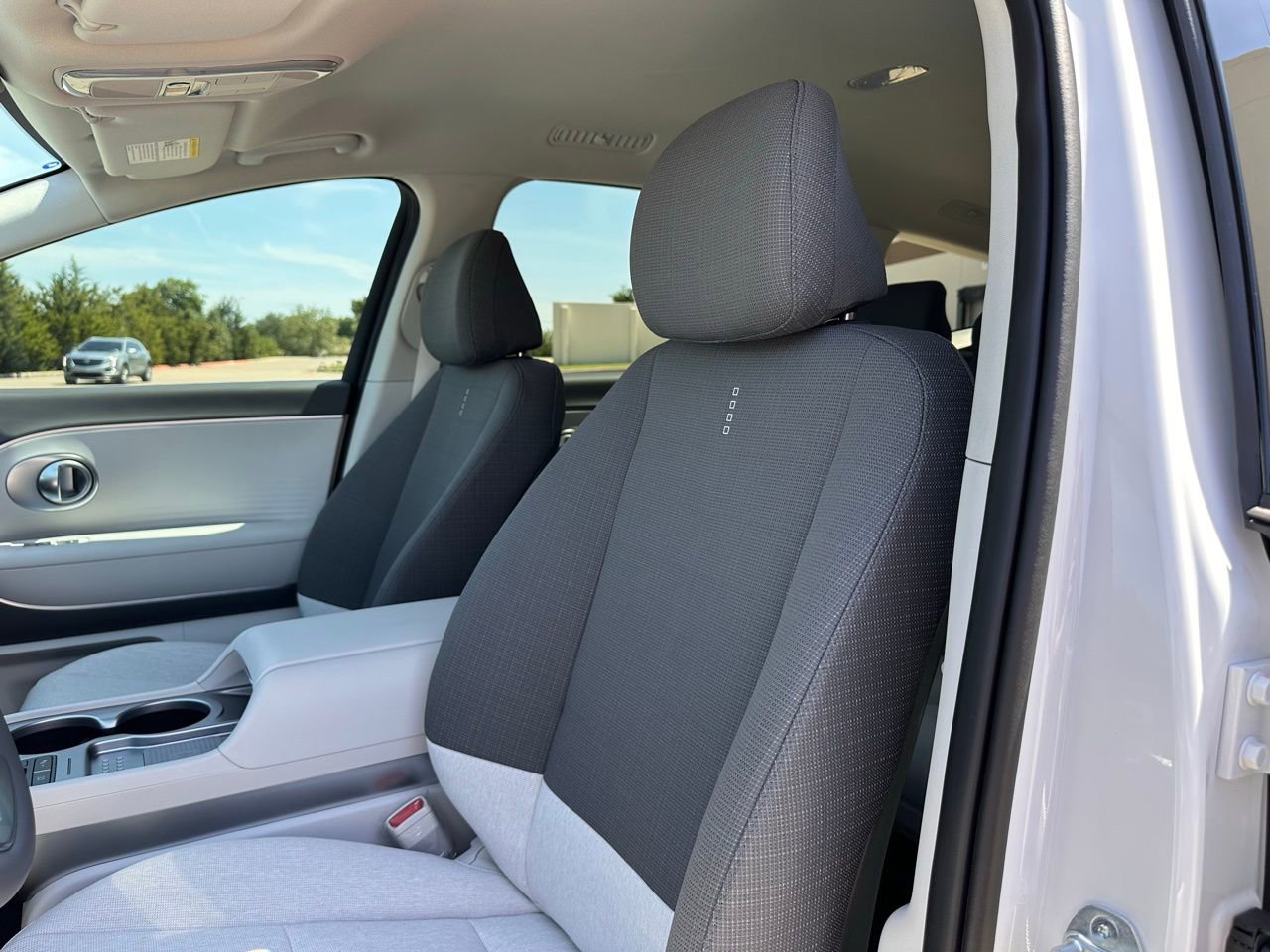 New 2026 Hyundai Ioniq 9 S image 25