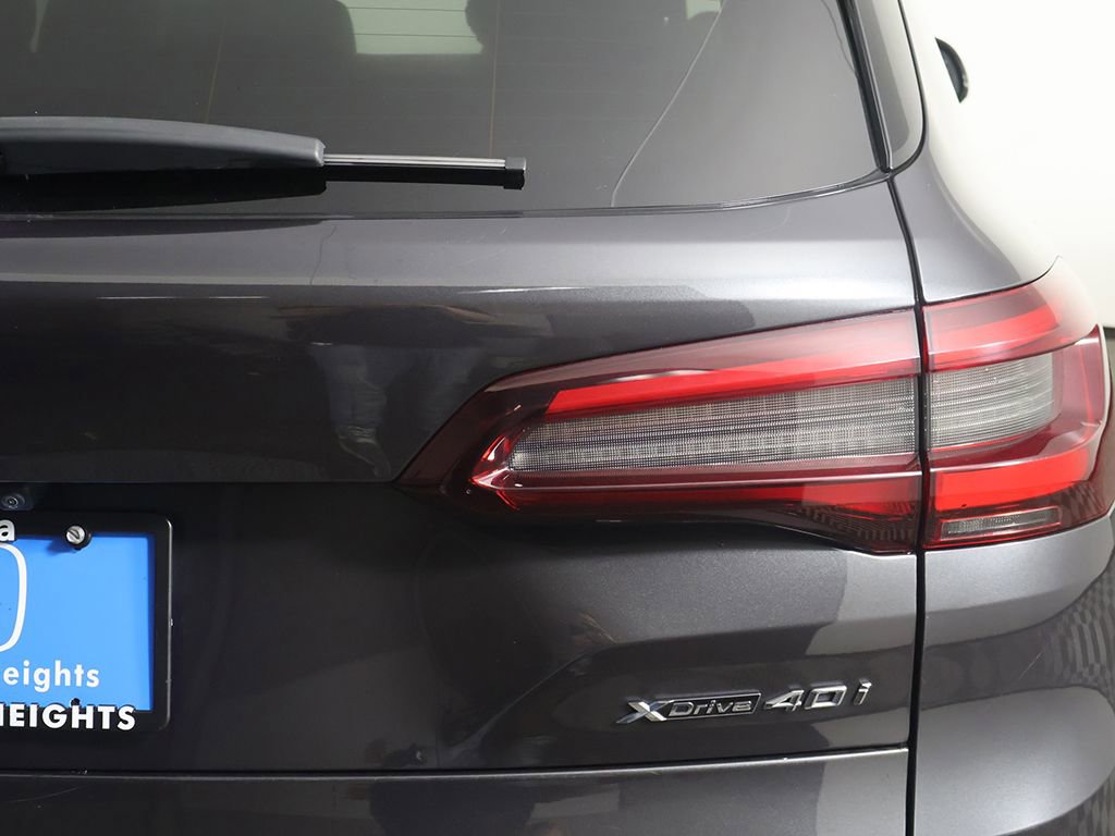 Used 2023 BMW X5 xDrive40i image 17