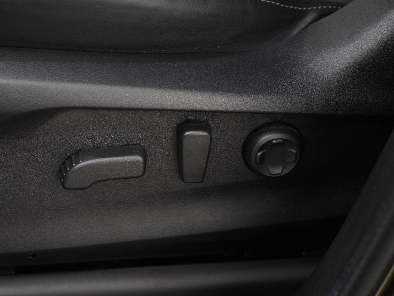 Used 2023 Subaru Ascent Limited image 26