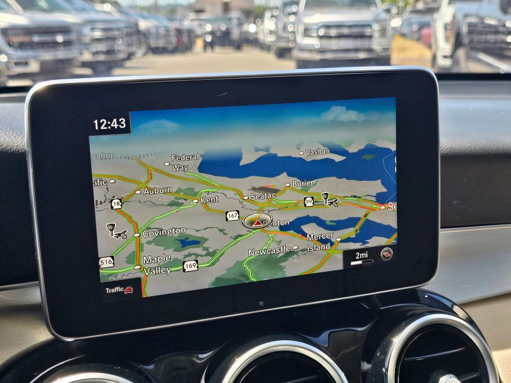Used 2017 Mercedes-Benz GLC 300 4MATIC image 23