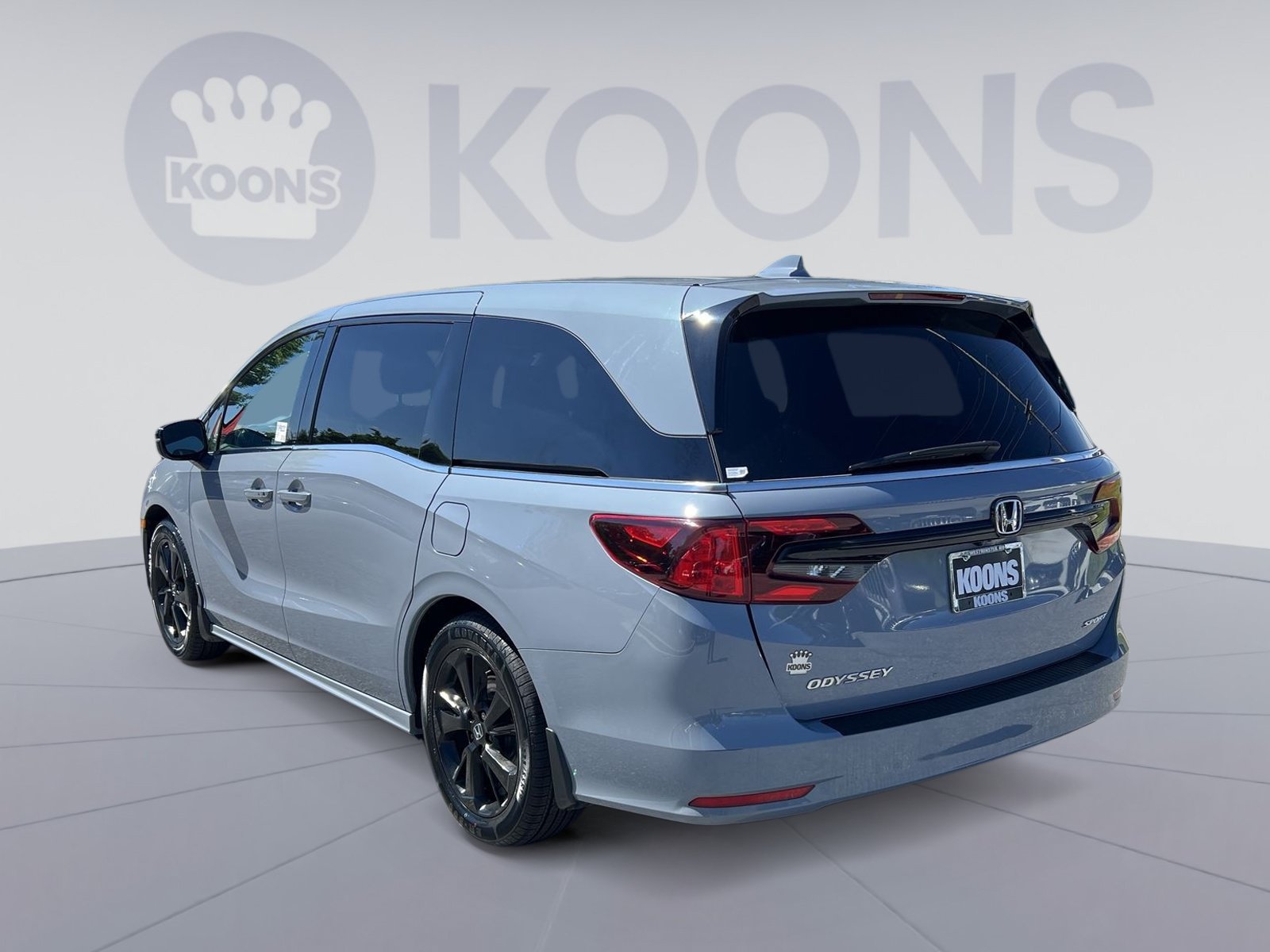 Used 2024 Honda Odyssey Sport image 4