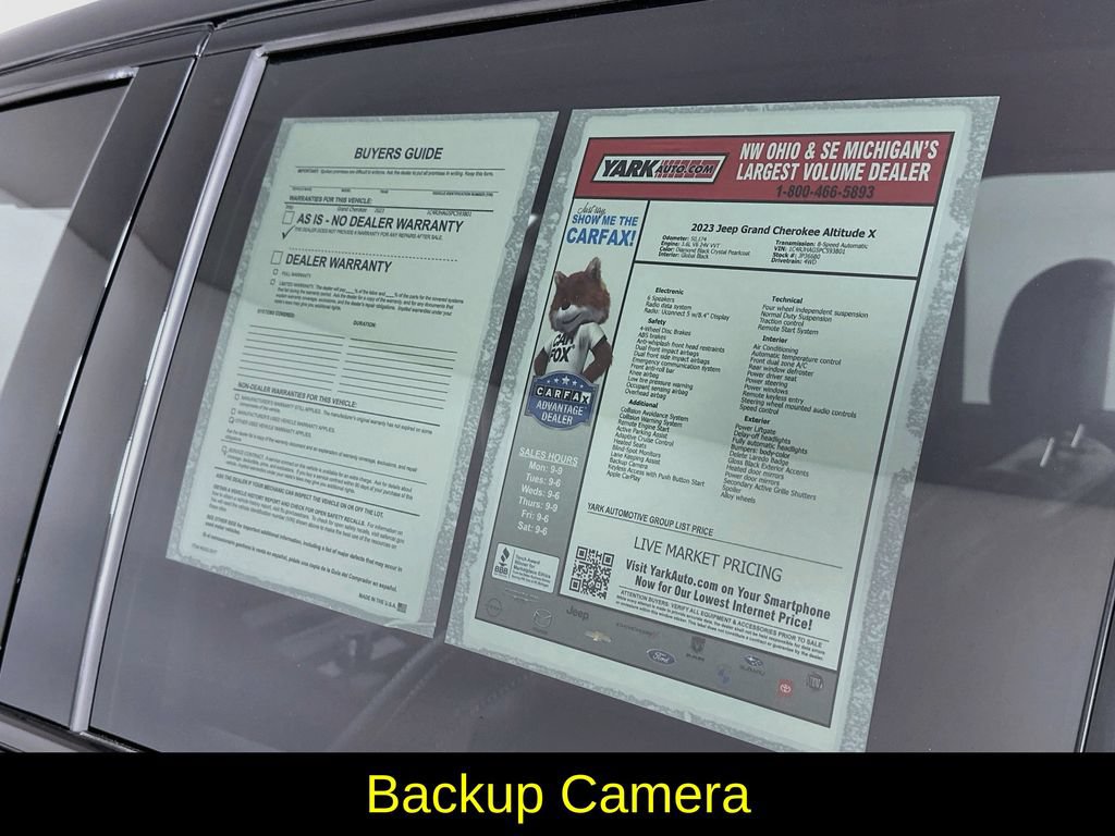 Used 2023 Jeep Grand Cherokee Altitude AWD/4WD image 13