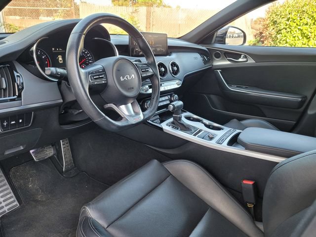 Certified 2022 Kia Stinger GT1 AWD/4WD image 12