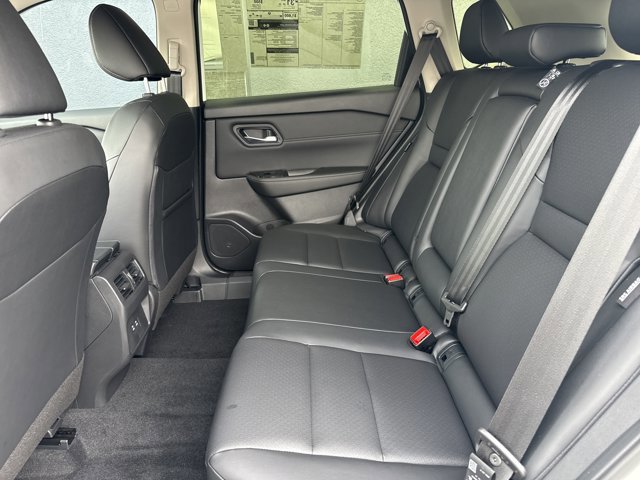 New 2026 Nissan Rogue SV AWD/4WD image 6