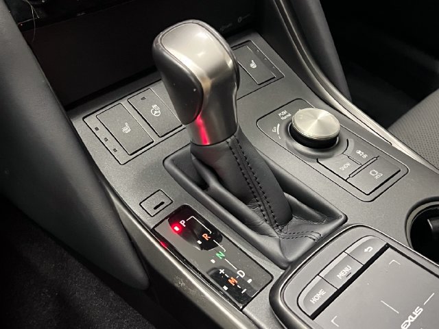 Certified 2025 Lexus IS 300 F Sport RWD image 21