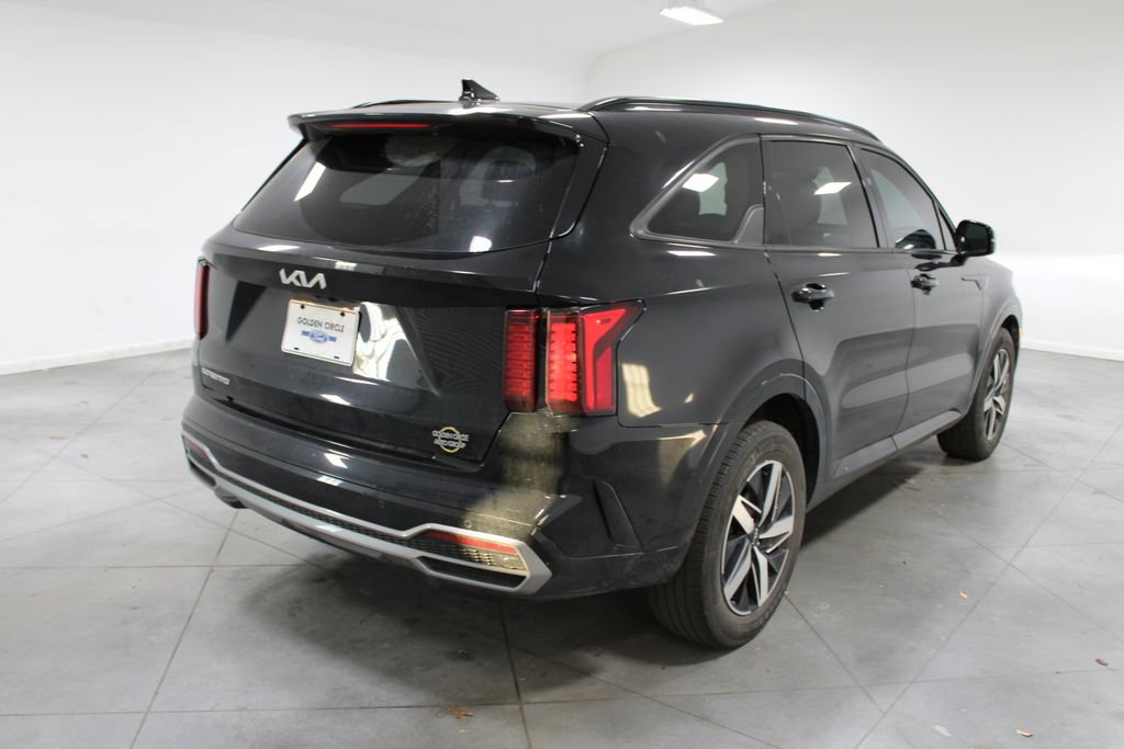 Used 2023 Kia Sorento S w/ Panoramic Sunroof Package image 9