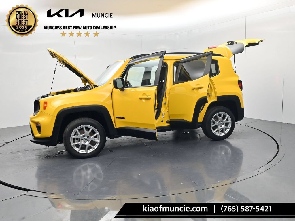 Used 2023 Jeep Renegade Latitude w/ Premium Group AWD/4WD image 58