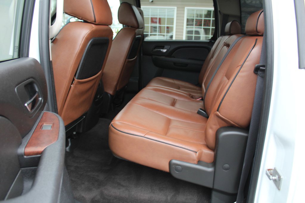 Used 2012 Chevrolet Silverado 2500 LTZ image 28