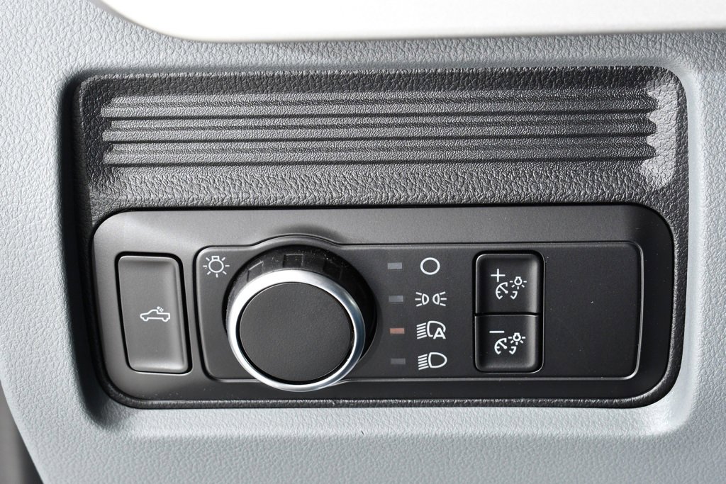 New 2026 Ford F250 XL w/ XL Off-Road Package image 31