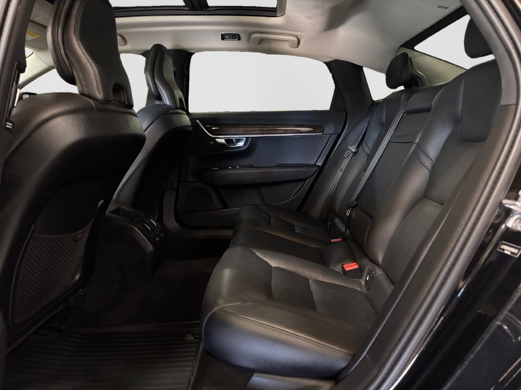 Used 2019 Volvo S90 T5 Momentum AWD/4WD image 36