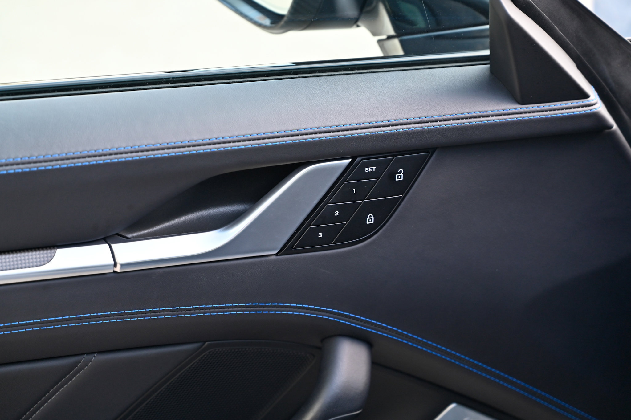 Used 2023 Porsche 911 Turbo S image 23