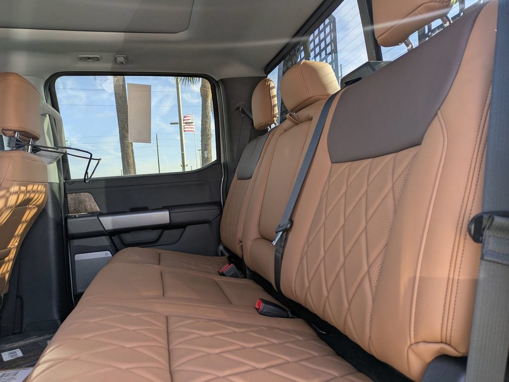 New 2026 Ford F250 Lariat w/ Black Appearance Package AWD/4WD image 15