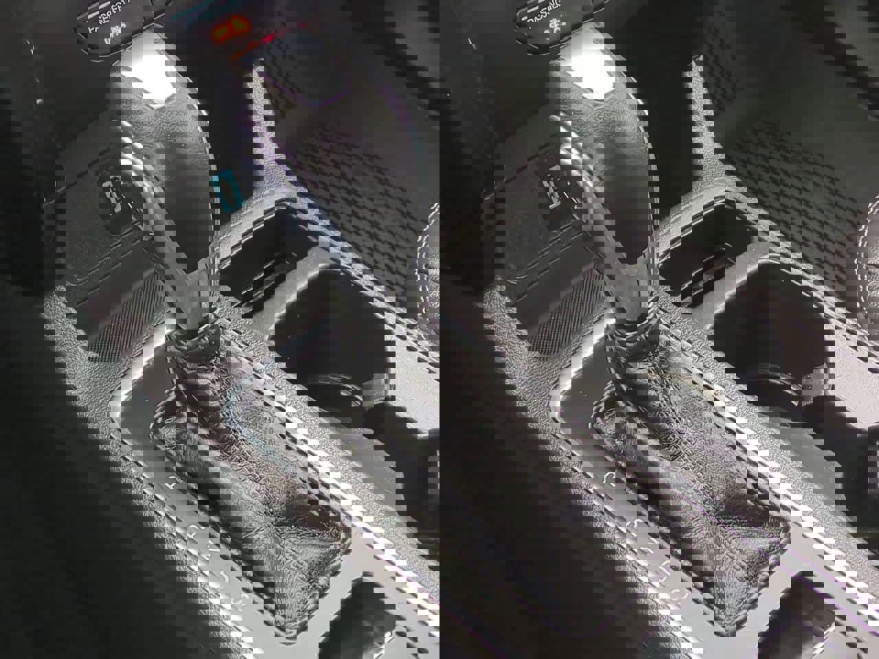 Used 2019 Ford Escape Titanium image 32