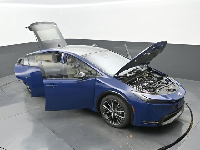 New 2026 Toyota Prius XLE image 28
