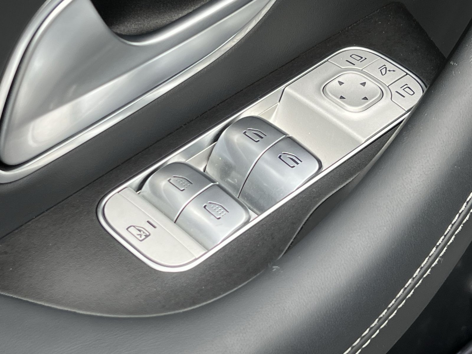 Certified 2024 Mercedes-Benz GLE 53 AMG 4MATIC image 20