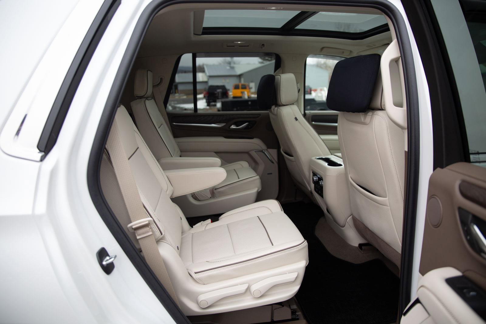 Certified 2024 GMC Yukon Denali w/ Denali Reserve Package image 28