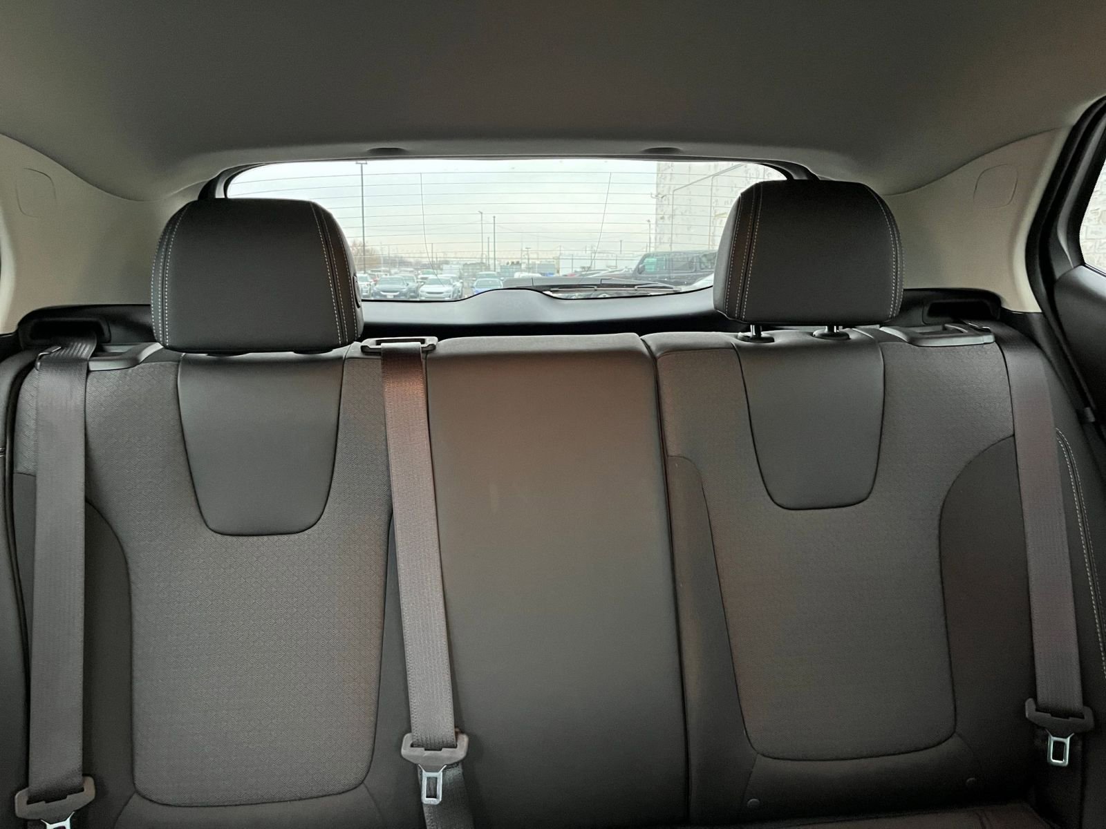 Used 2025 Buick Encore GX Preferred image 37