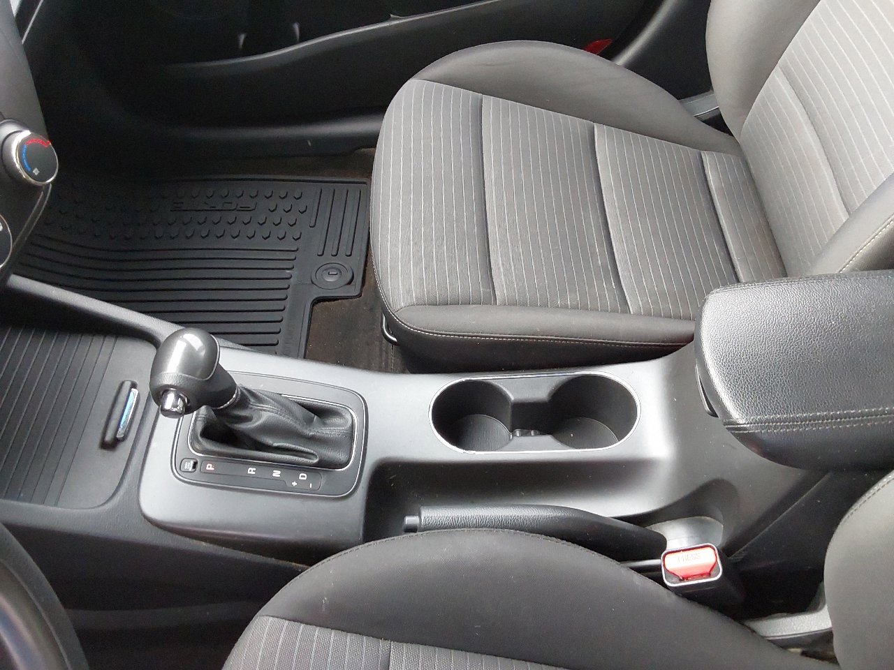 Used 2016 Kia Forte LX w/ LX Popular Package image 13