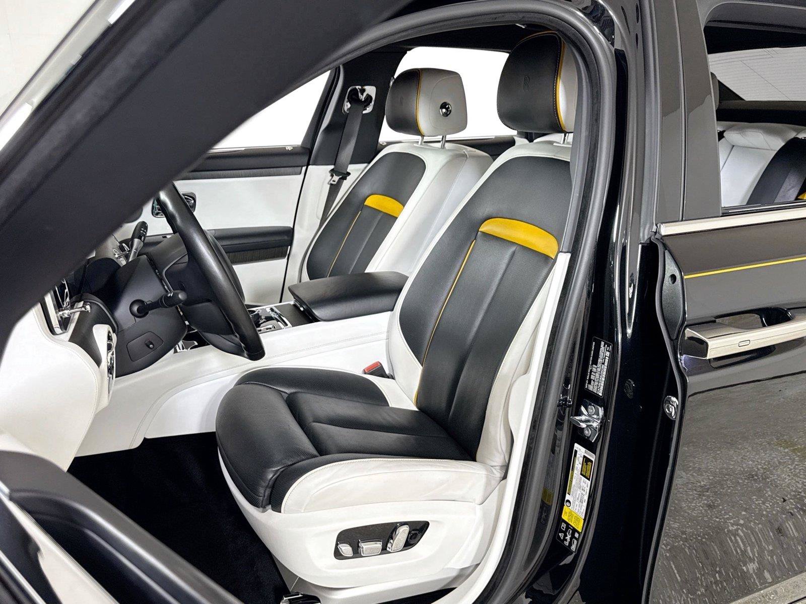 Used 2021 Rolls-Royce Ghost AWD/4WD image 14