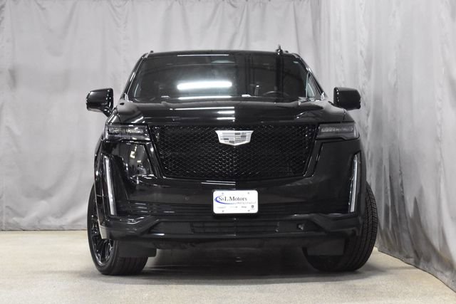 Used 2023 Cadillac Escalade Sport Platinum image 4
