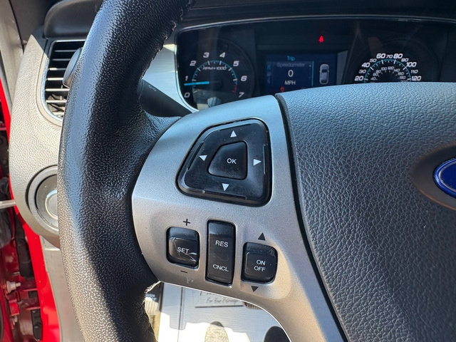 Used 2017 Ford Taurus SEL FWD image 22