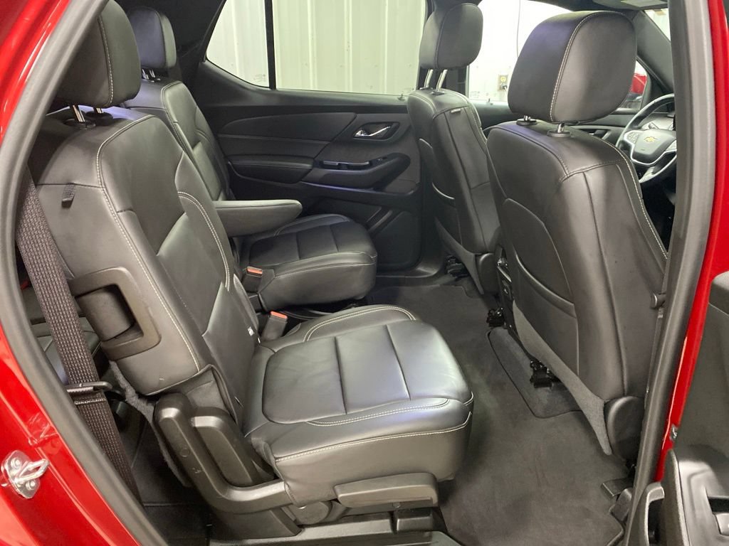 Used 2023 Chevrolet Traverse LT w/ LT Premium Package AWD/4WD image 26