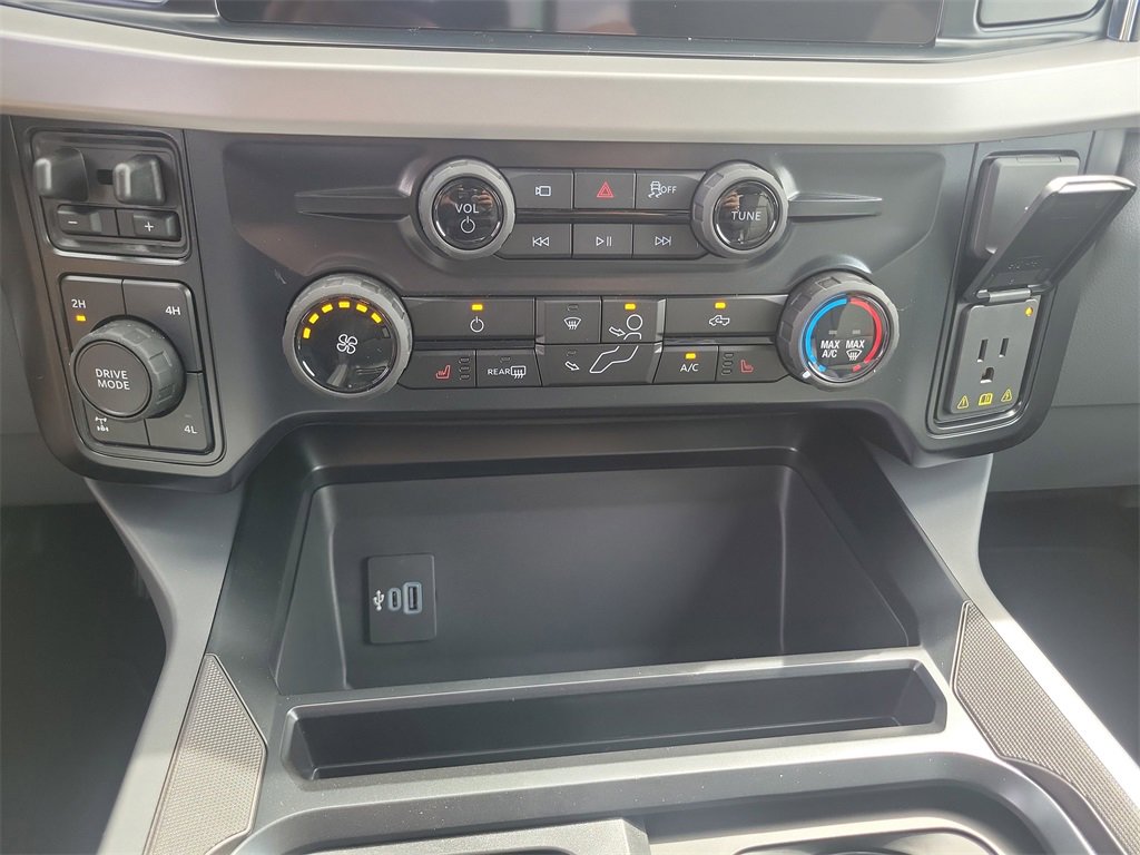 New 2026 Ford F250 XLT image 28
