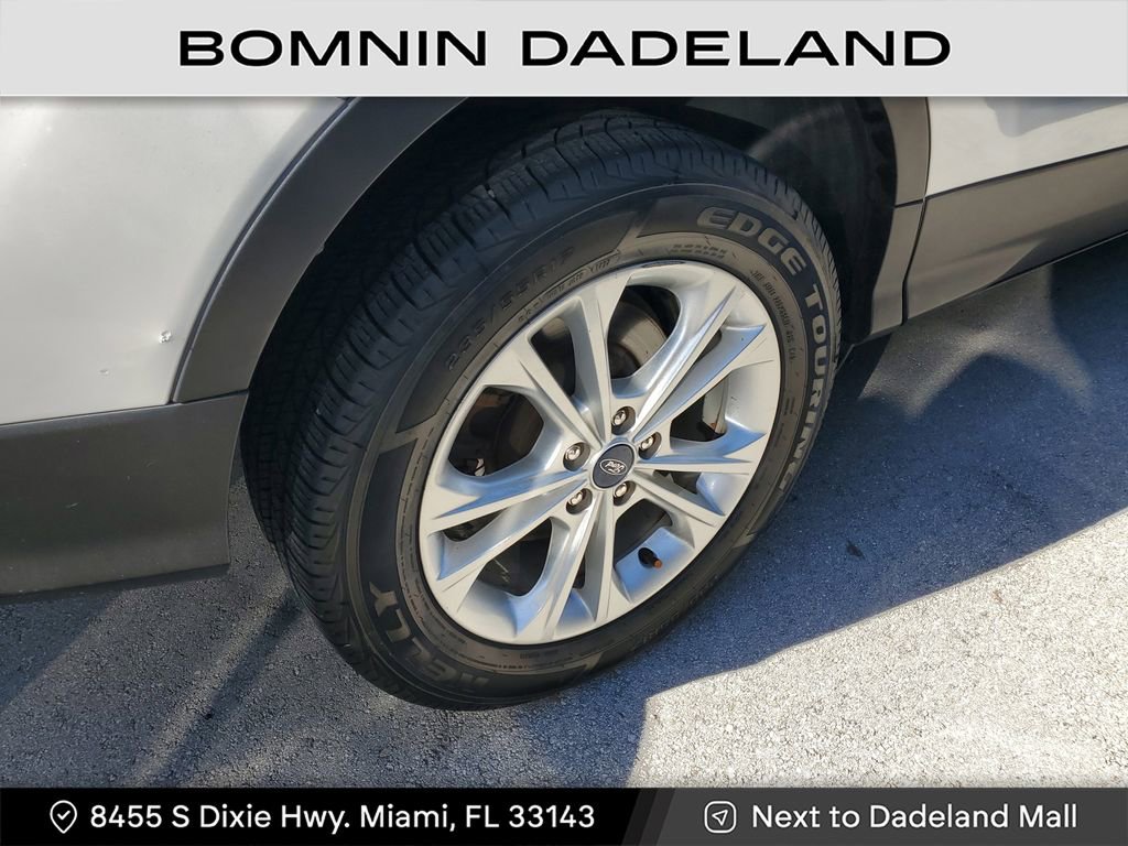 Used 2019 Ford Escape SE image 7