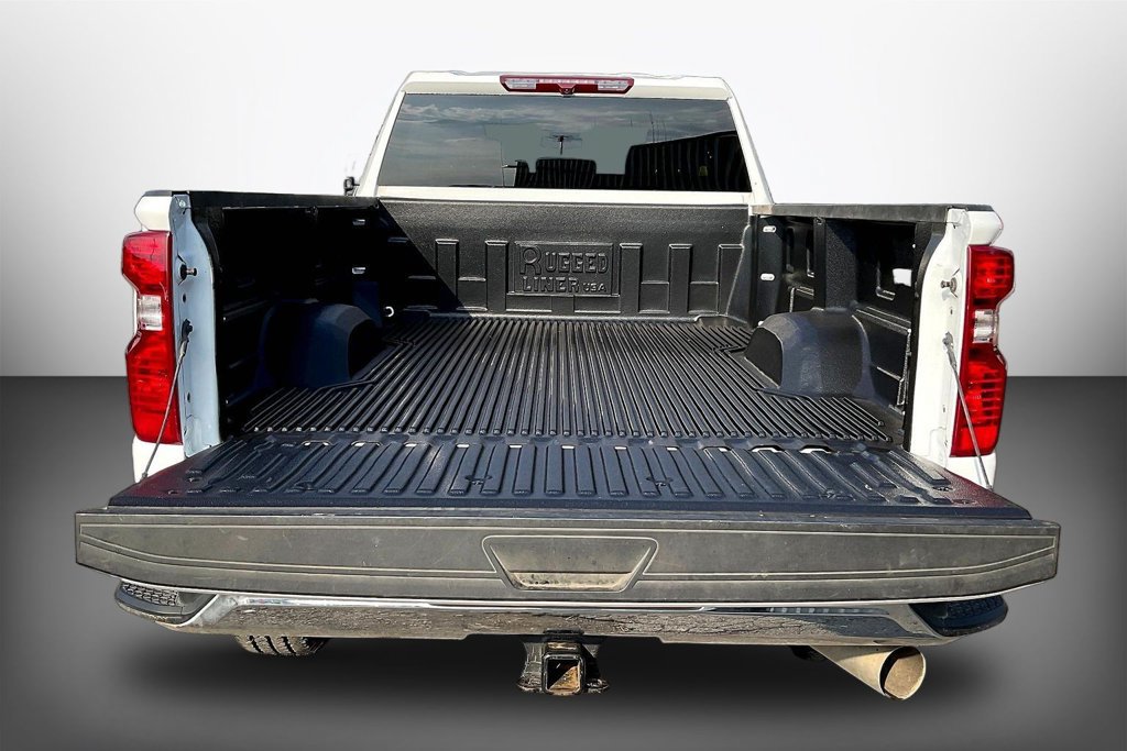 Used 2025 Chevrolet Silverado 2500 LT w/ Safety Package AWD/4WD image 7