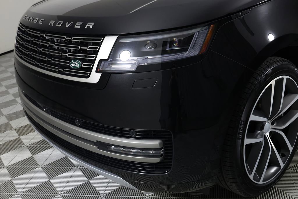 Used 2025 Land Rover Range Rover SE AWD/4WD image 44