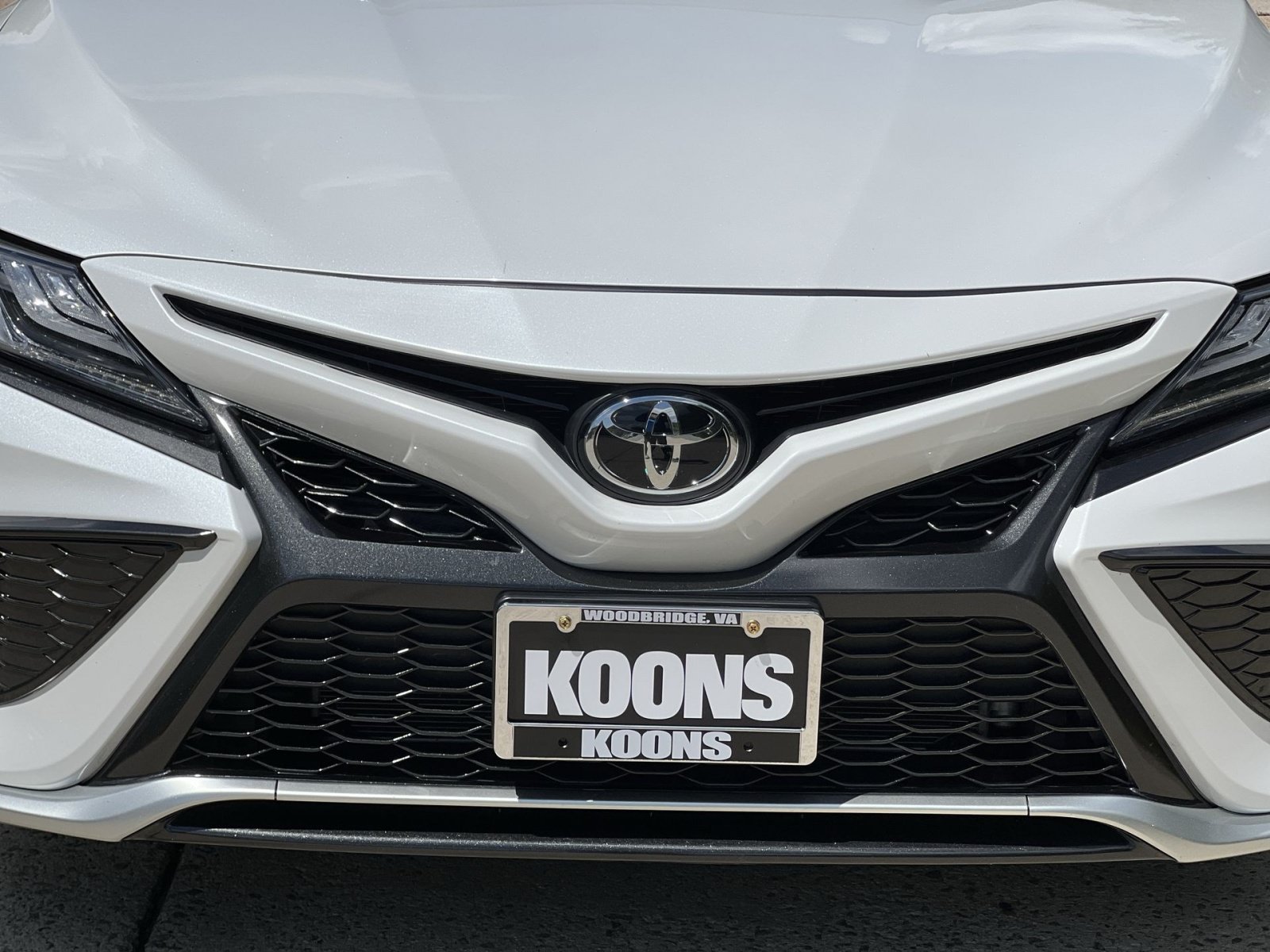 Used 2023 Toyota Camry XSE w/ Cold Weather Package FWD image 12
