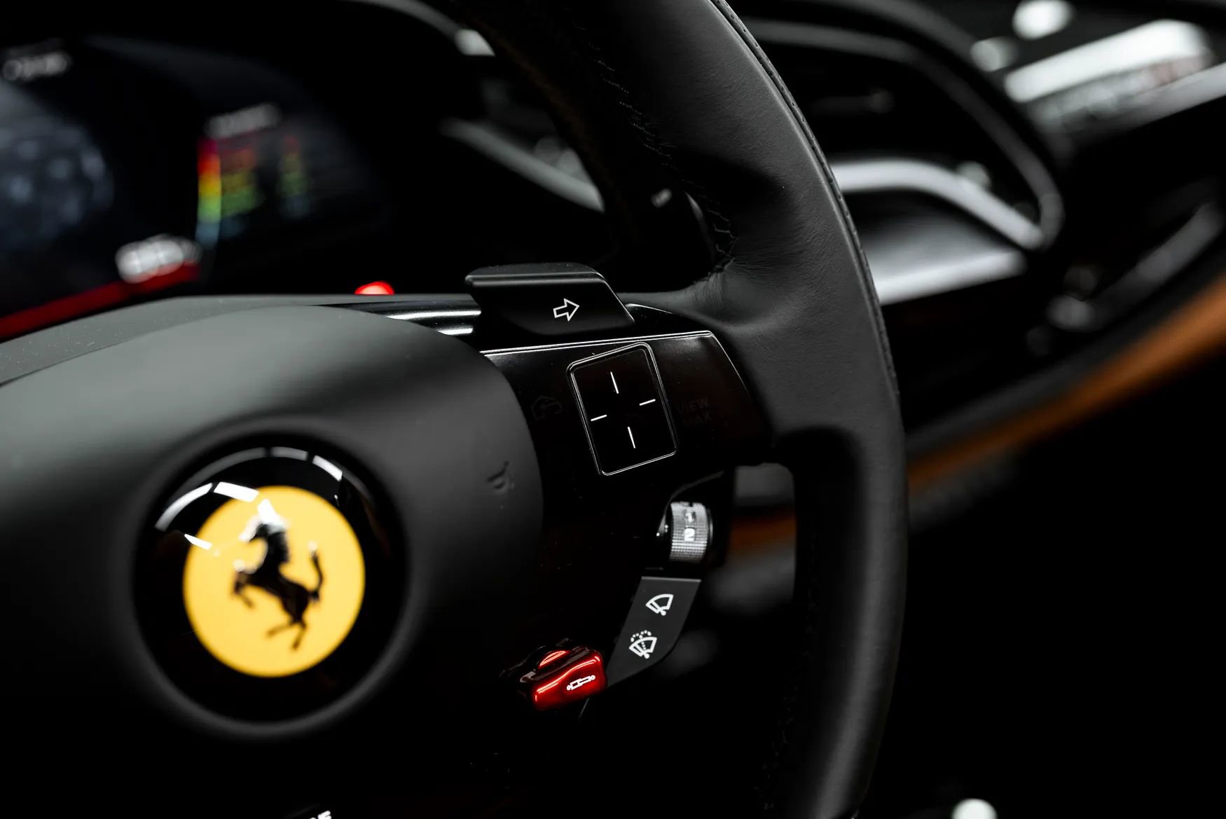 Used 2023 Ferrari SF90 Spider image 20