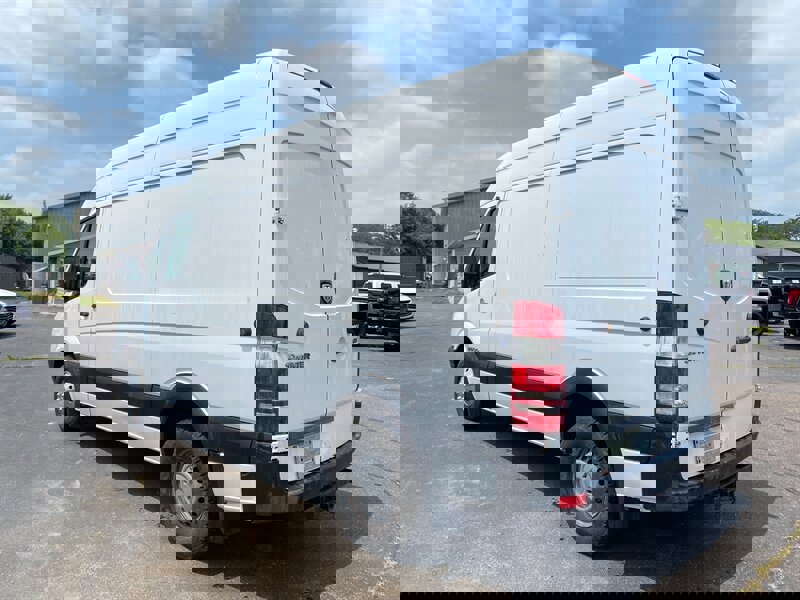 Used 2008 Dodge Sprinter 2500 image 6