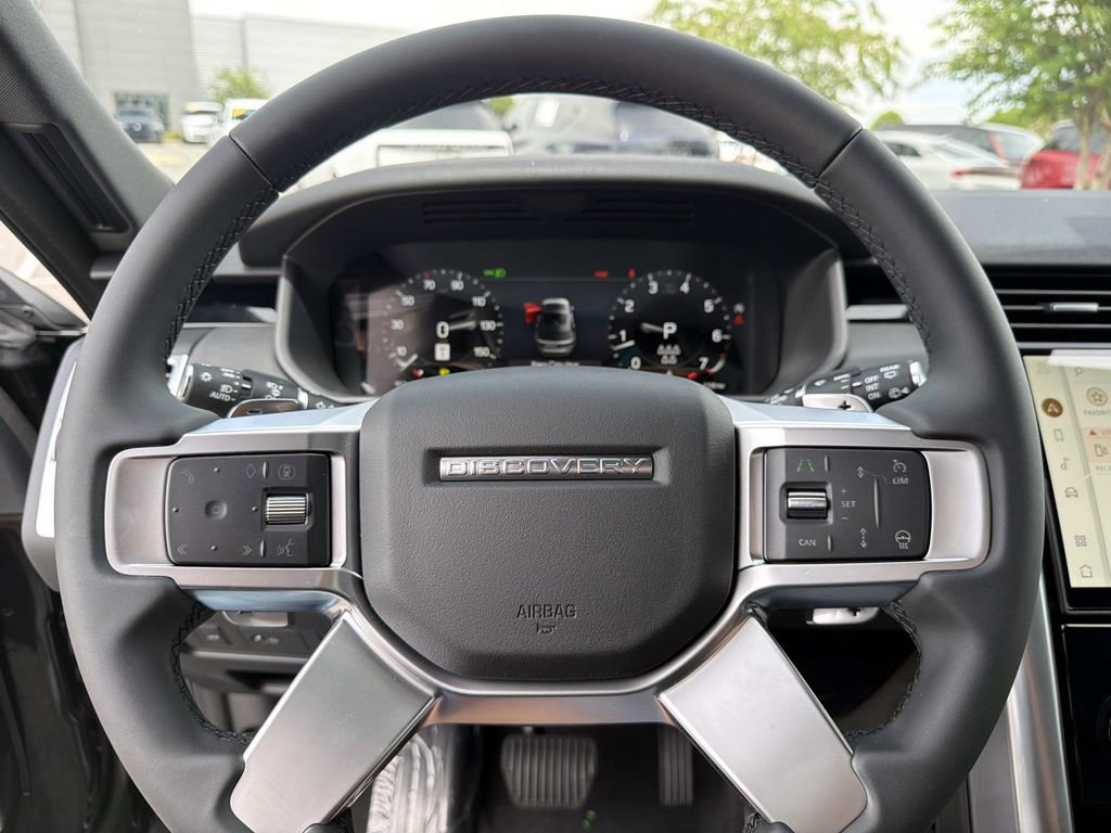 New 2026 Land Rover Discovery S AWD/4WD image 28