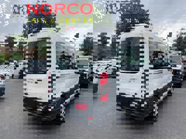 Used 2019 Ford Transit 350 XLT image 7