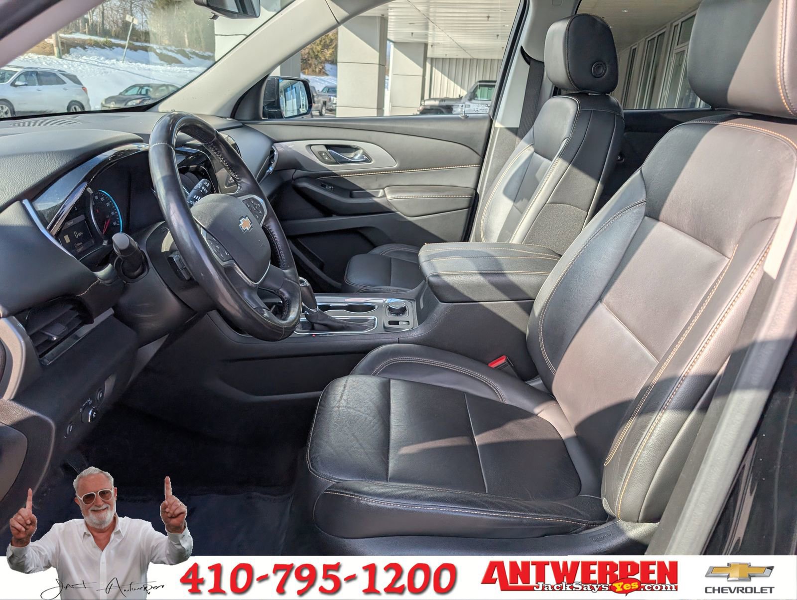 Used 2020 Chevrolet Traverse LT w/ LT Premium Package image 18