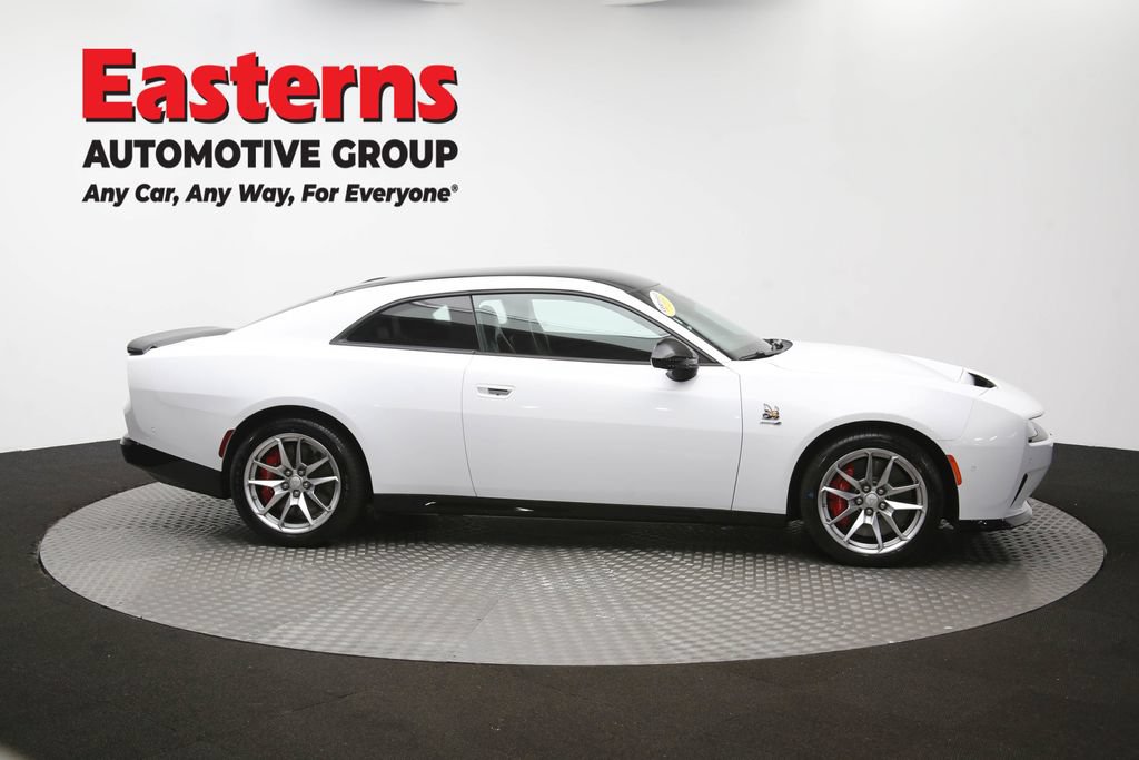 Used 2024 Dodge Charger Daytona Scat Pack w/ Plus Group AWD/4WD image 47