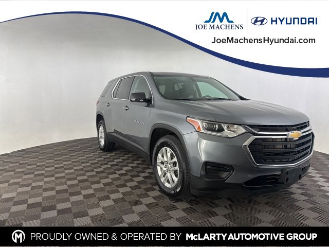 Used 2020 Chevrolet Traverse LS image 4