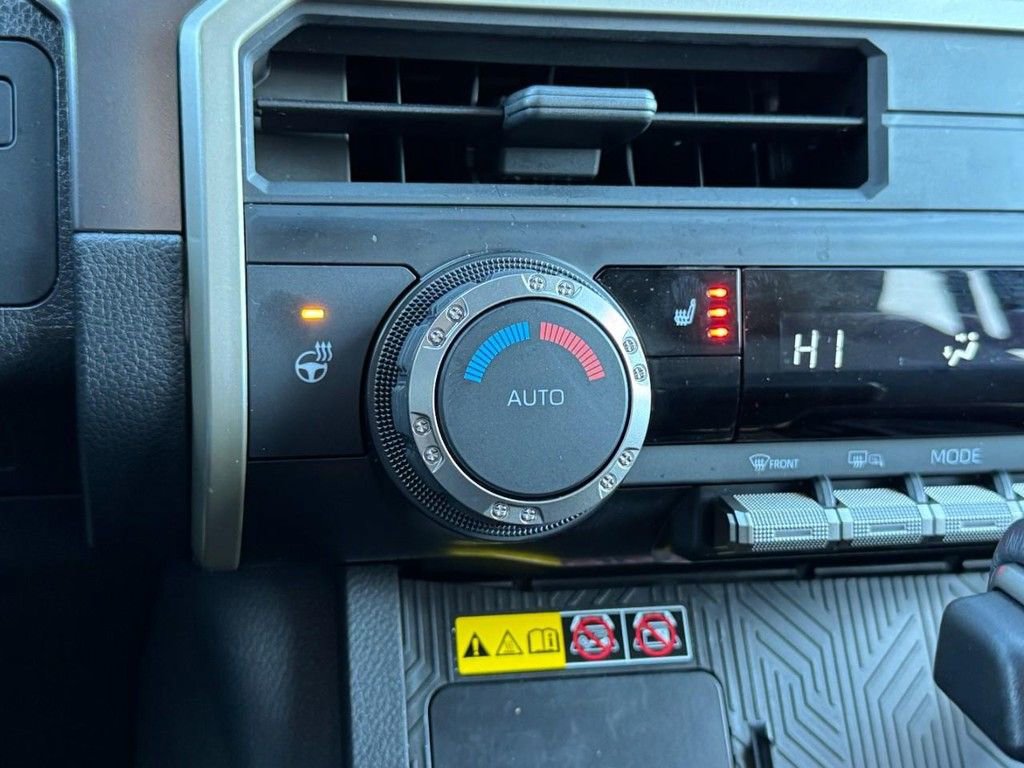 Certified 2025 Toyota Tacoma SR5 image 22