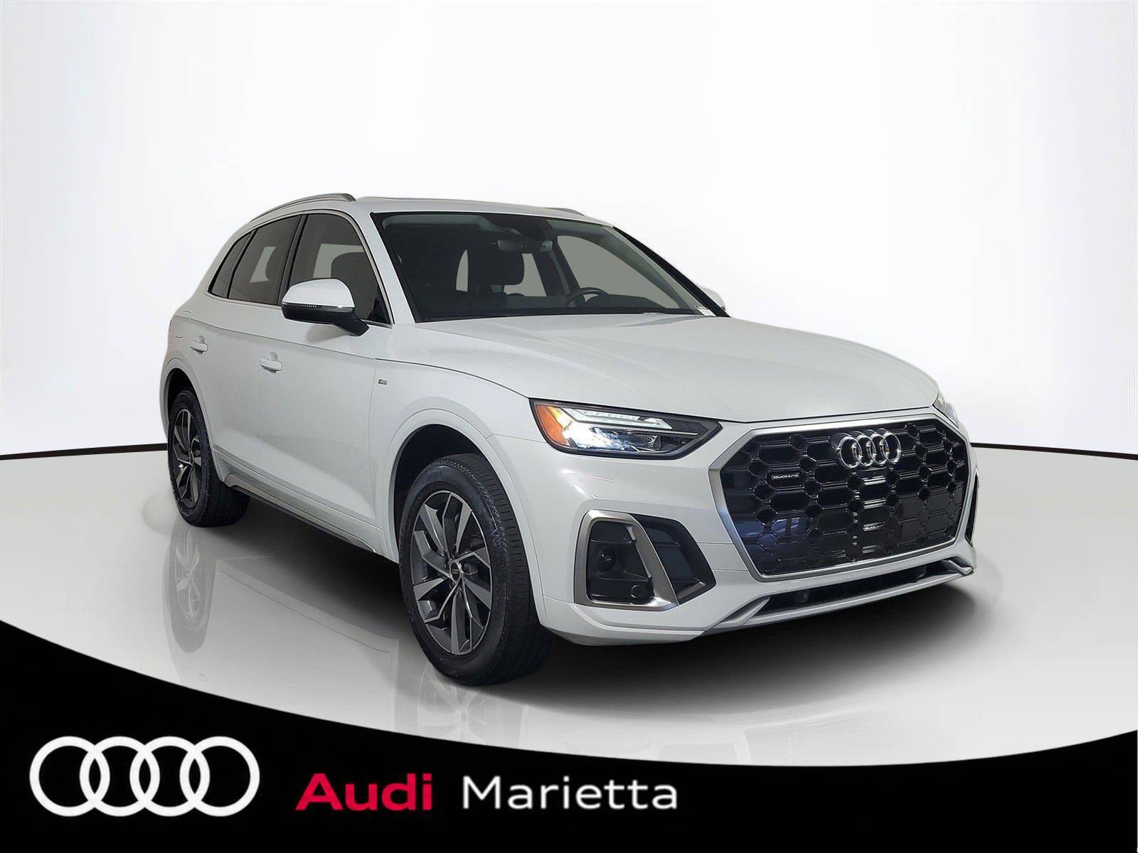 Used 2023 Audi Q5 2.0T Premium Plus w/ Premium Plus Package AWD/4WD image 1