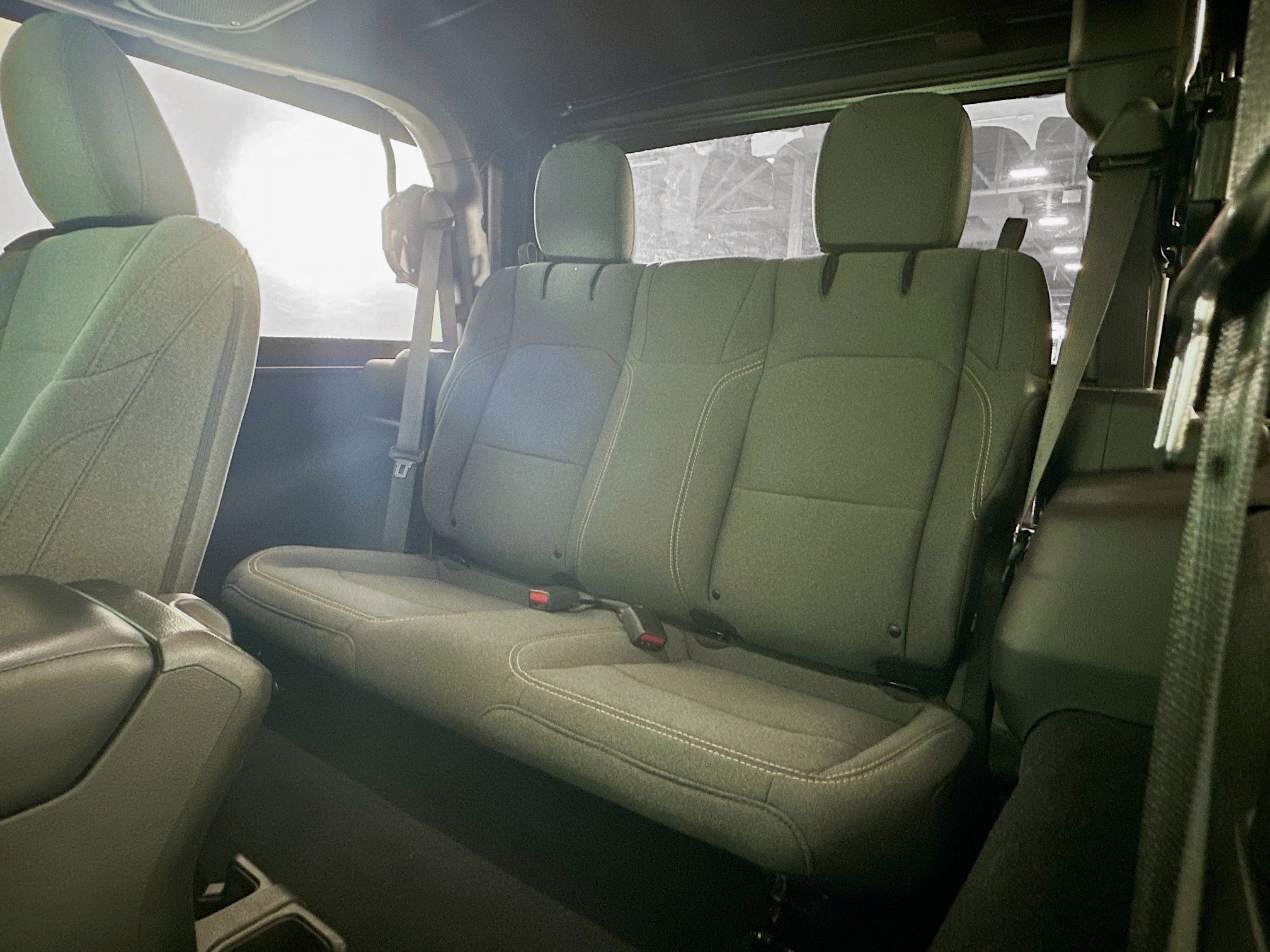 Used 2024 Jeep Wrangler Sport S image 29